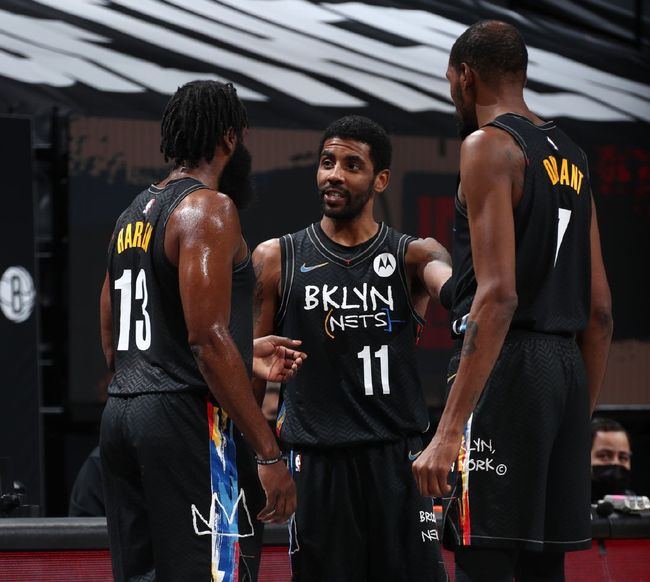 比较一个巅 比较一个巅