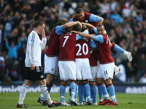 牌面湿润且 牌面湿润且