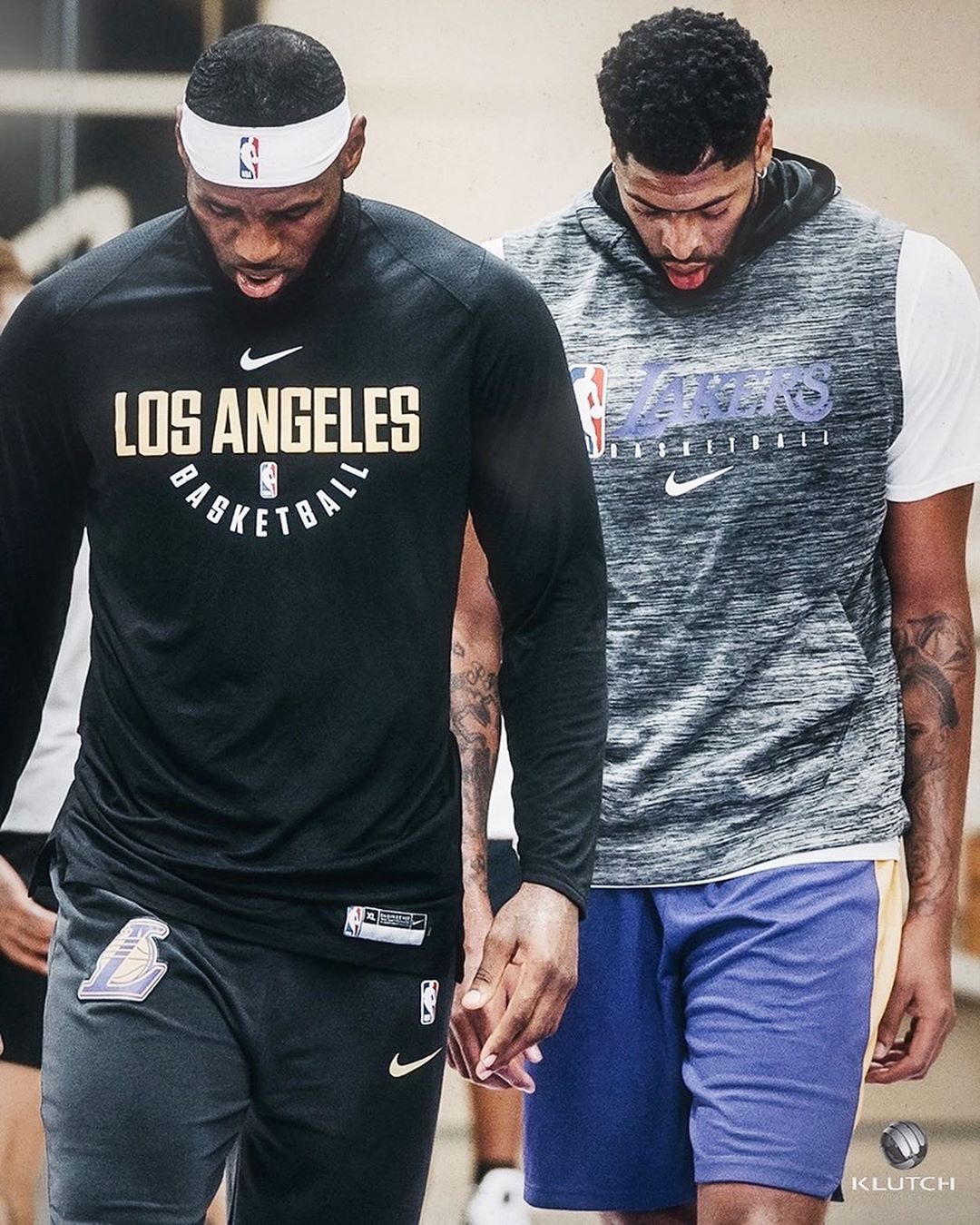 说明他们把 说明他们把